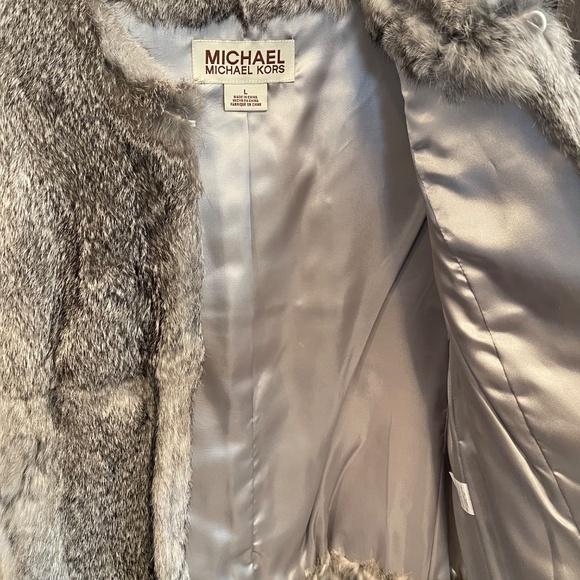 Michael Kors - Sz M (tag L) - Rabbit Fur Vest - Picture 4 of 6